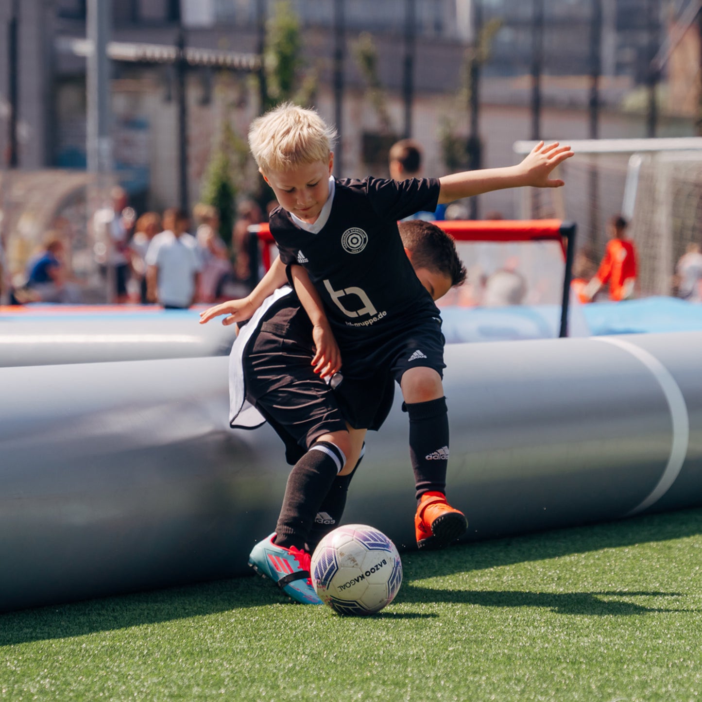 airpitch 3v3 inflatable football pitch 15x10m blow up soccer field germany